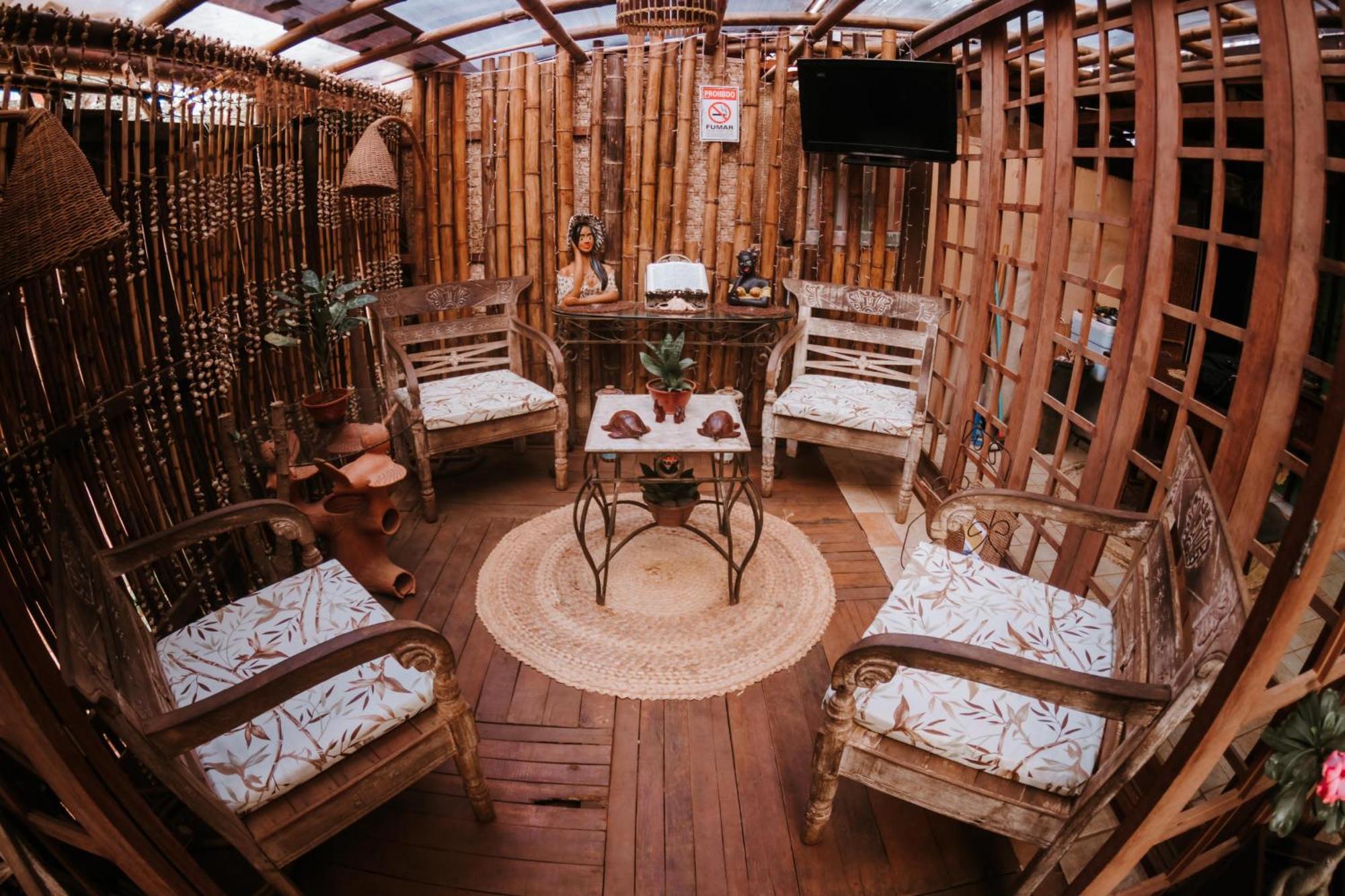 Doce Lar Hostel Noronha 페르난도데노롱야 외부 사진